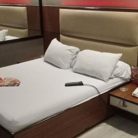Hotel Sogo Buendia Pasay Luaran gambar