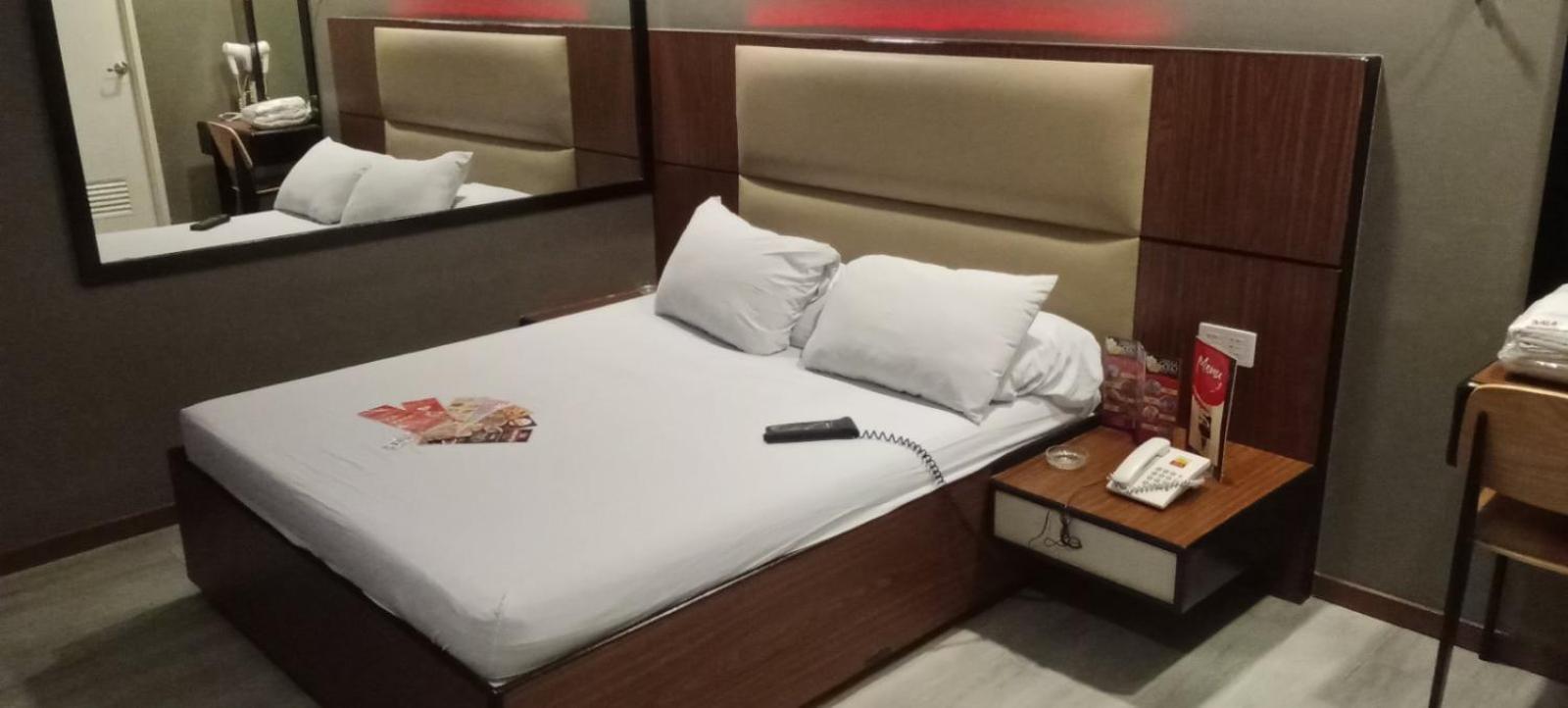 Hotel Sogo Buendia Pasay Luaran gambar