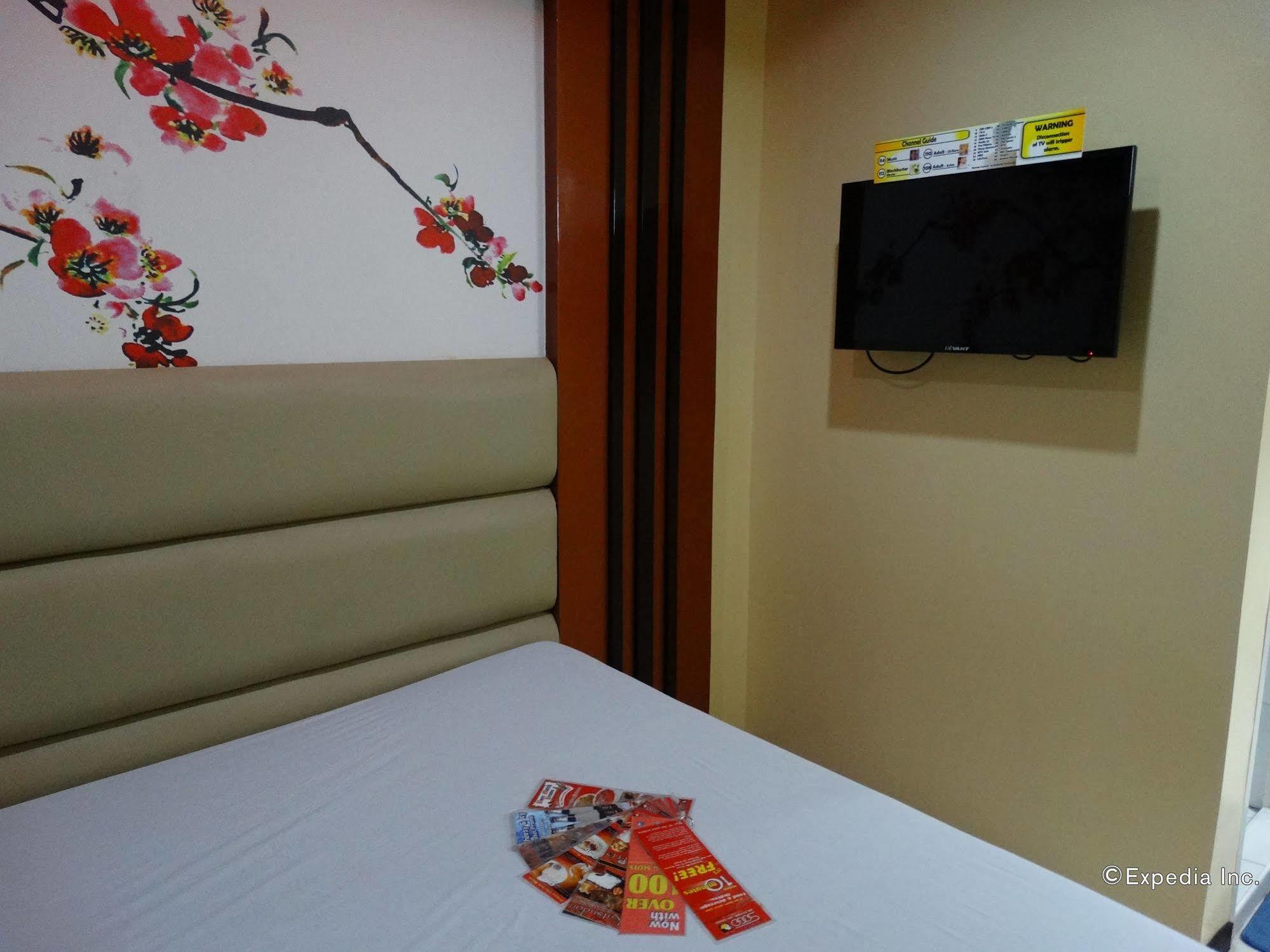 Hotel Sogo Buendia Pasay Luaran gambar